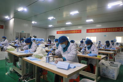 商城縣:8天投產(chǎn)!日產(chǎn)口罩40萬(wàn)只